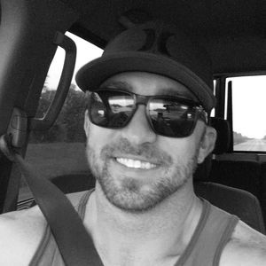 Meet your Posher, Dustin